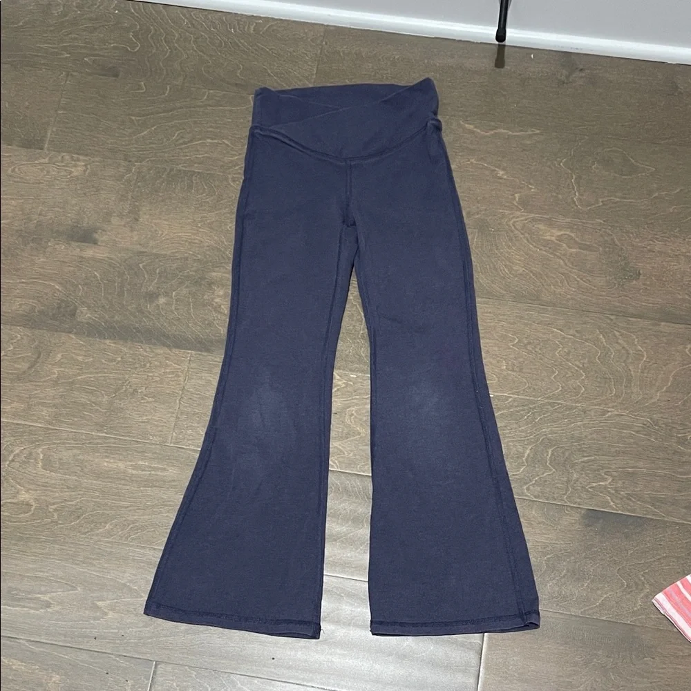 Girl 6-7 Old navy high rise Flared Bottoms